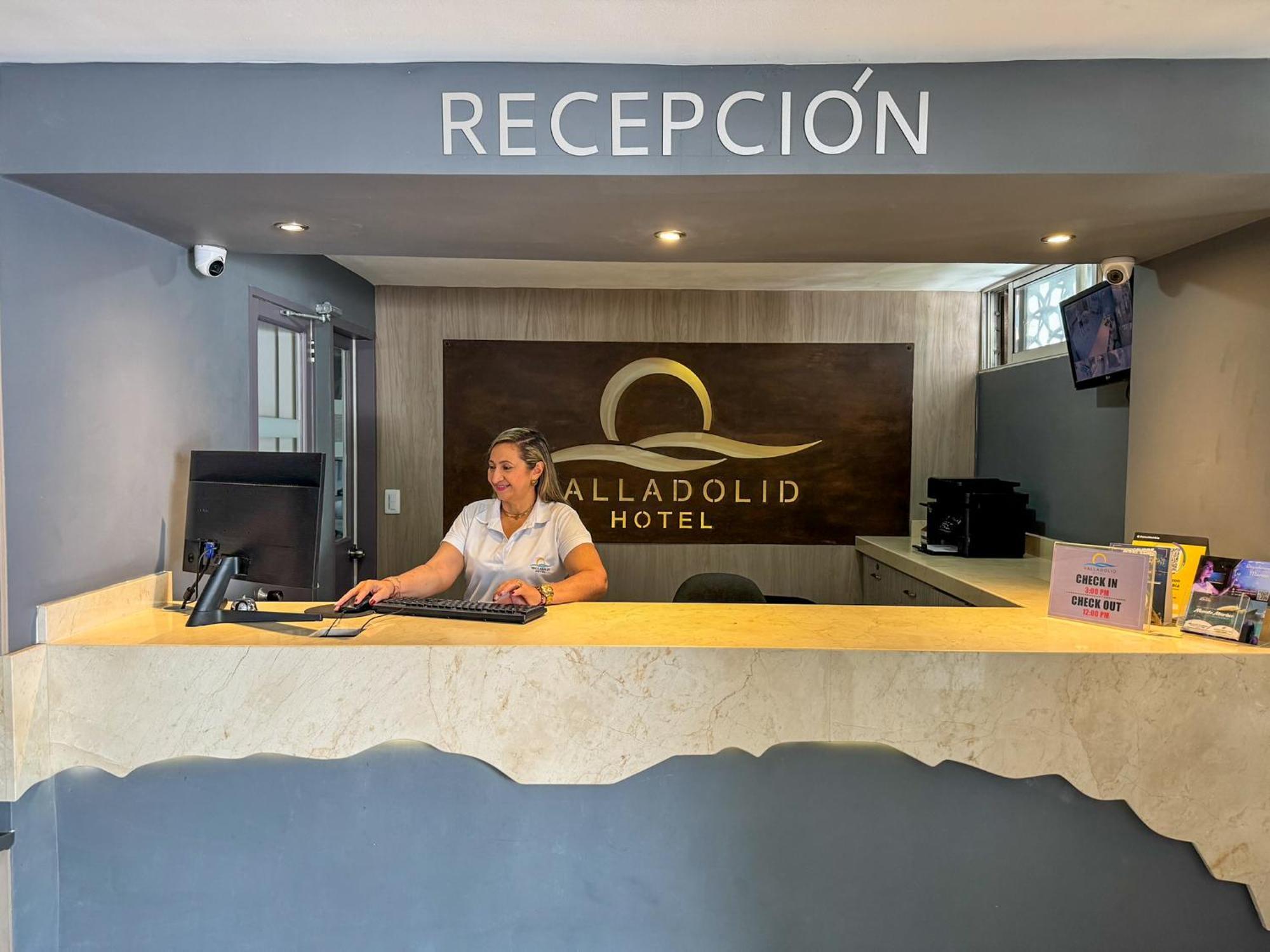 Hotel Valladolid سانتا مارتا المظهر الخارجي الصورة